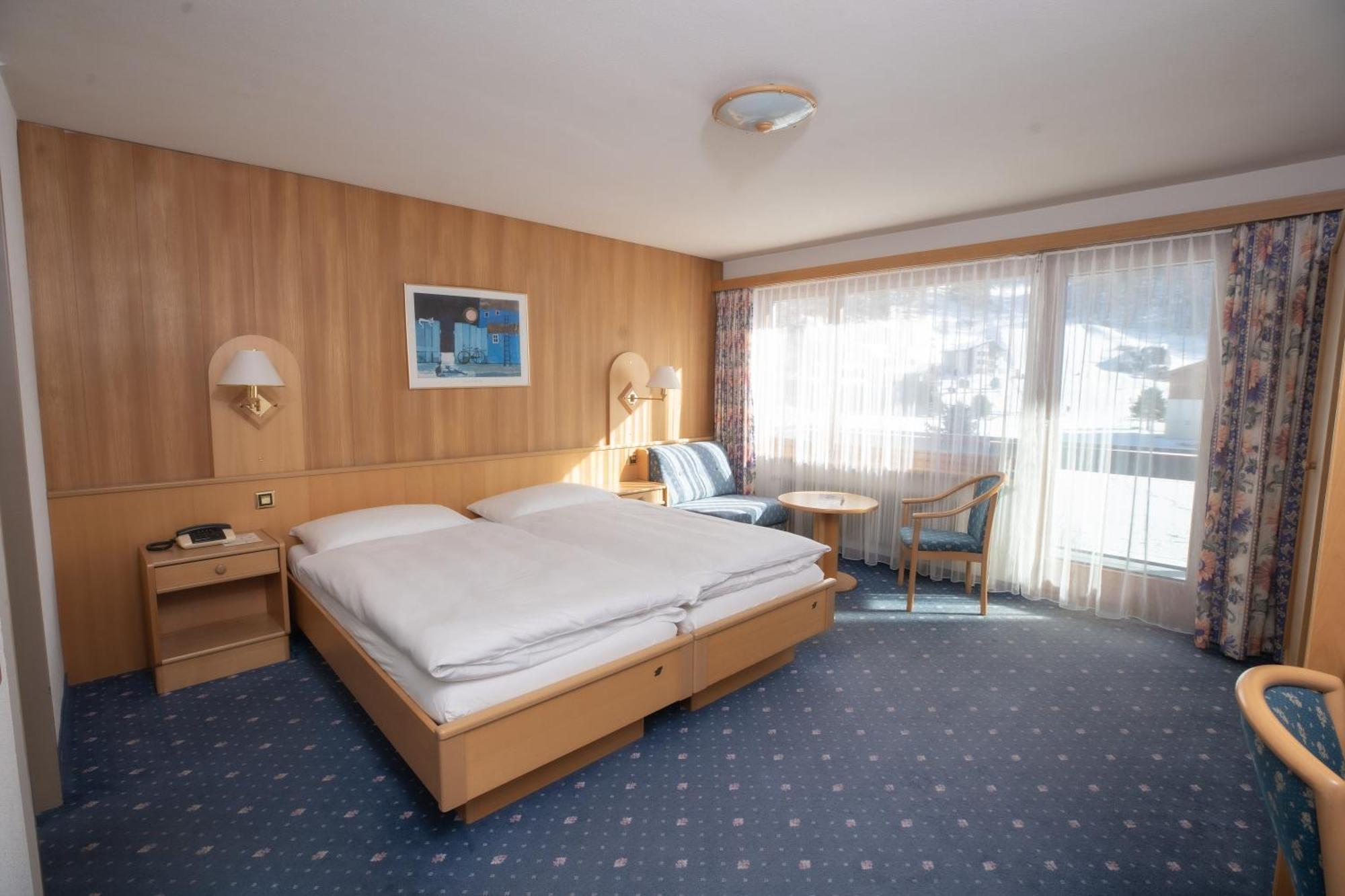 Hotel Alpenhof Saas-Almagell Extérieur photo