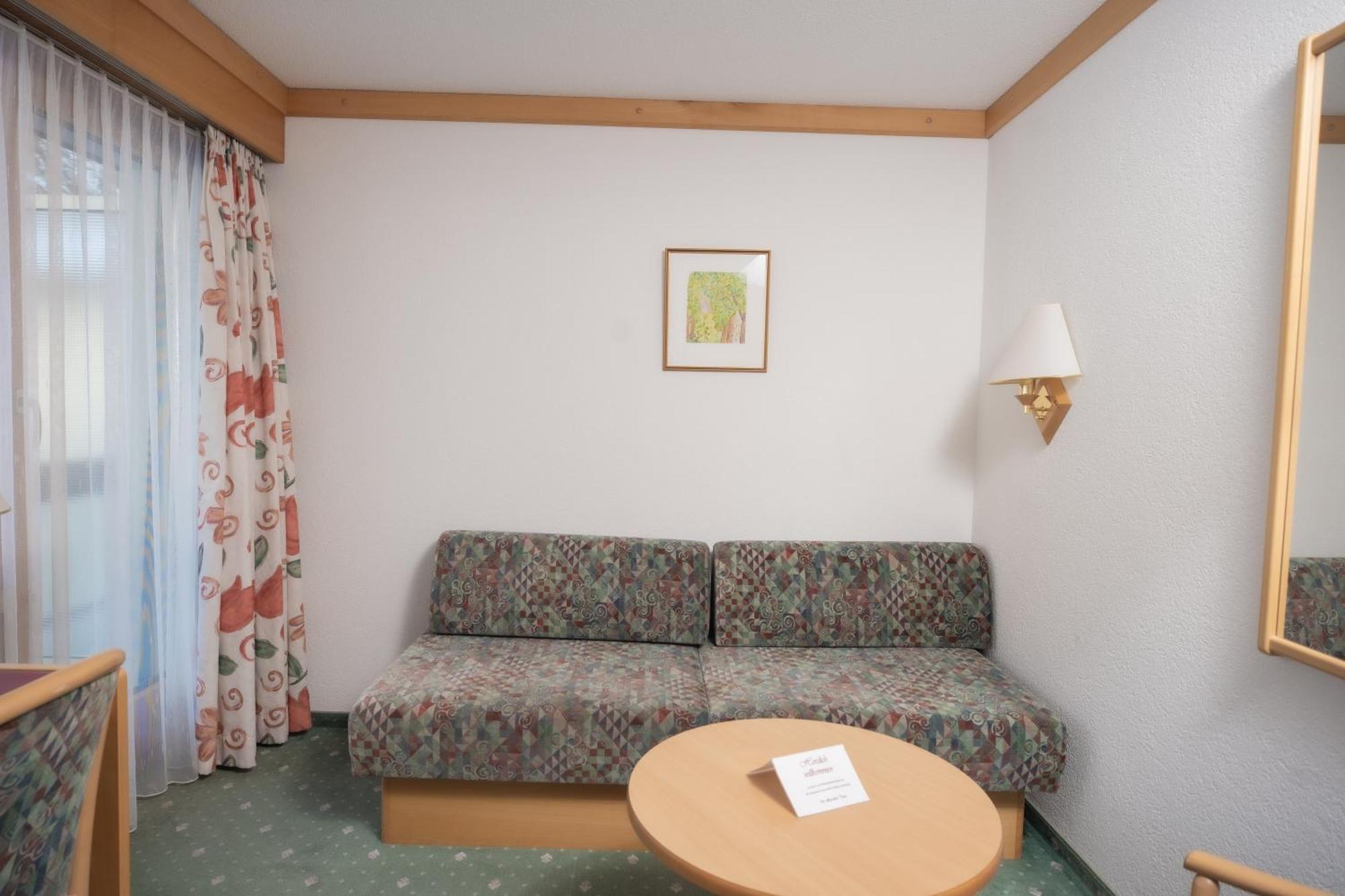 Hotel Alpenhof Saas-Almagell Extérieur photo