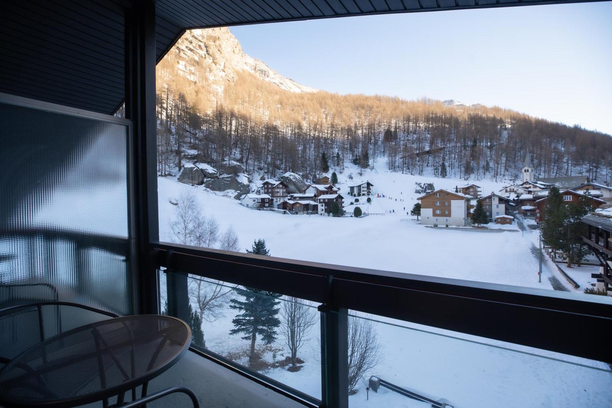 Hotel Alpenhof Saas-Almagell Extérieur photo