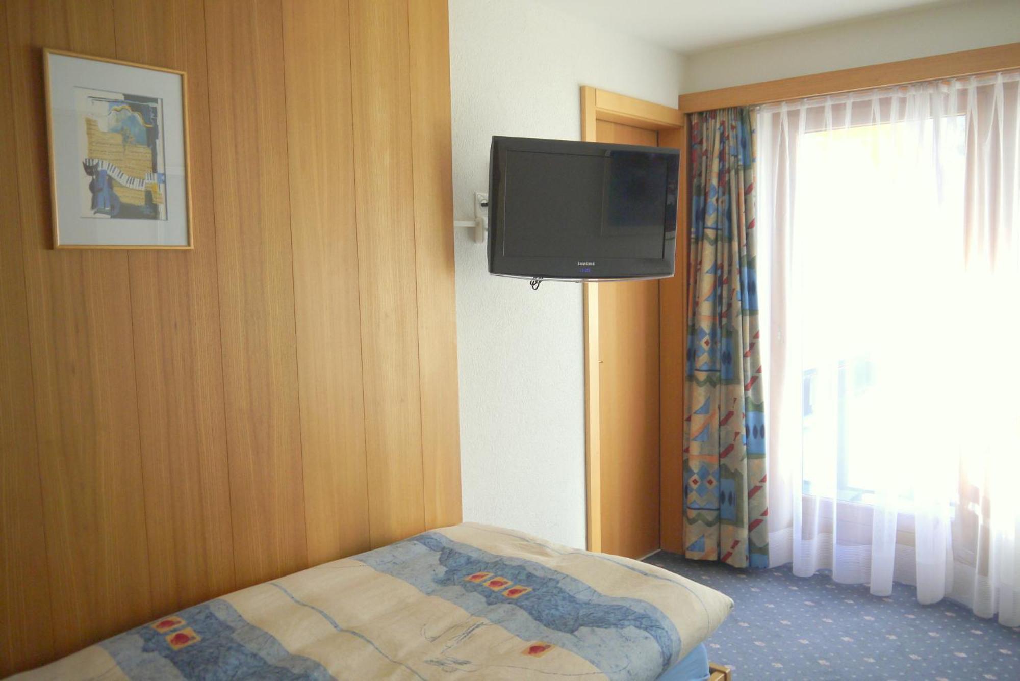 Hotel Alpenhof Saas-Almagell Chambre photo