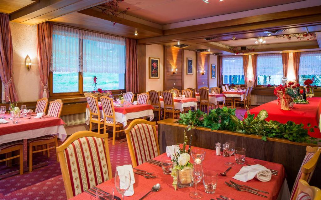 Hotel Alpenhof Saas-Almagell Extérieur photo